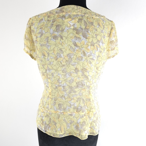 Loft yellow floral printed button down tie front blouse size 6 - Picture 3 of 13